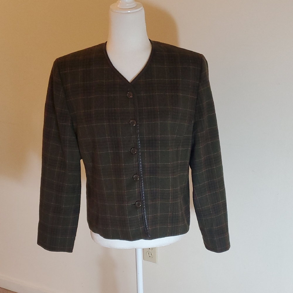 Pendleton Women's Plaid Blazer - Dark Green and Brown